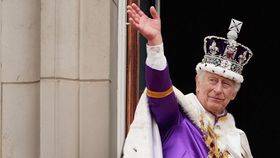 Se împlinește 1 an de la încoronarea regelui Charles al III-lea! Familia regală nu a sărbătorit evenimentul cu fast